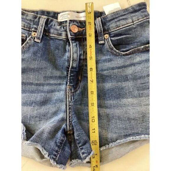 Levi Strauss Signature High Rise Shorts Sz 6 (28) Raw Hem Stretch - Picture 10 of 10